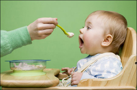 婴儿添加辅食过早或过晚均增加糖尿病风险