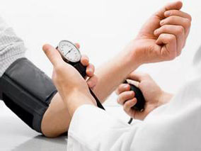 不同血管升压剂对低血压性休克患者死亡率的影响