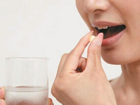 口服降糖药依从性如何影响住院风险？