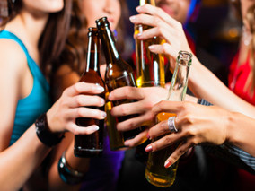 饮酒与成人死亡率有何关系？