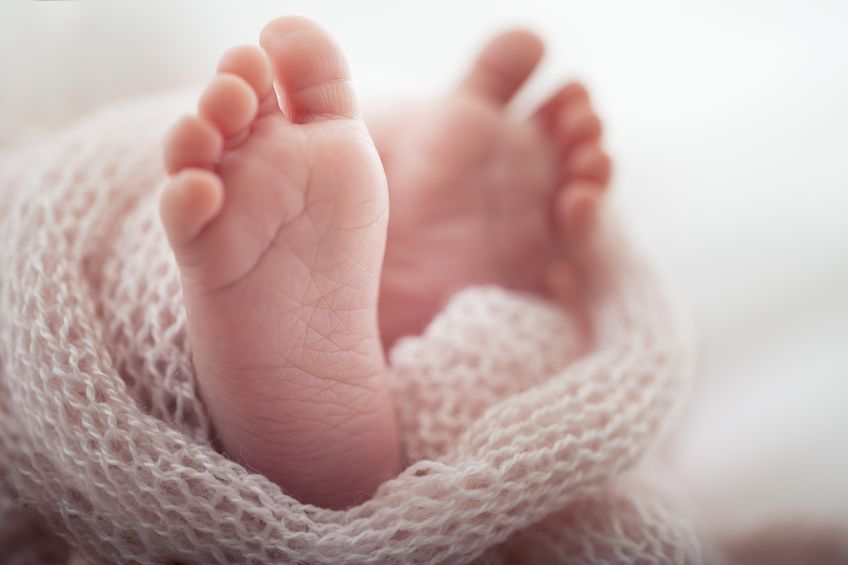 5个月女婴头围渐进性增大 间断性抽搐发作