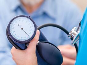 近日自行停药高血压患者遭遇急性胆囊炎 围术期高血压如何管理？