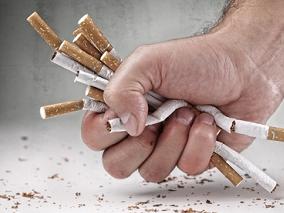 长期戒烟显著降低癌症风险