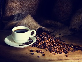 研究发现：久坐恐折寿 喝咖啡或能降低风险